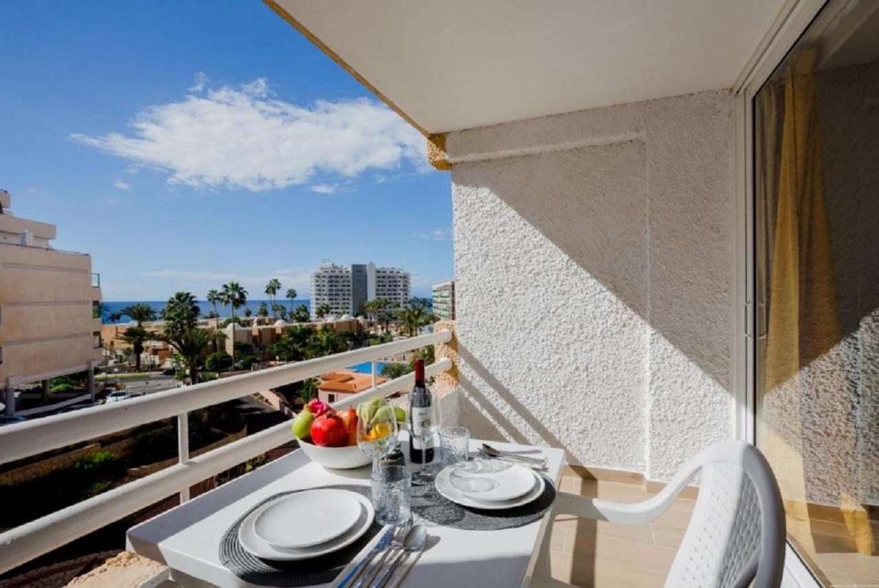 319 Modern Accommodation,Sea View, Wi Fi And Pool Playa de las Americas  Luaran gambar