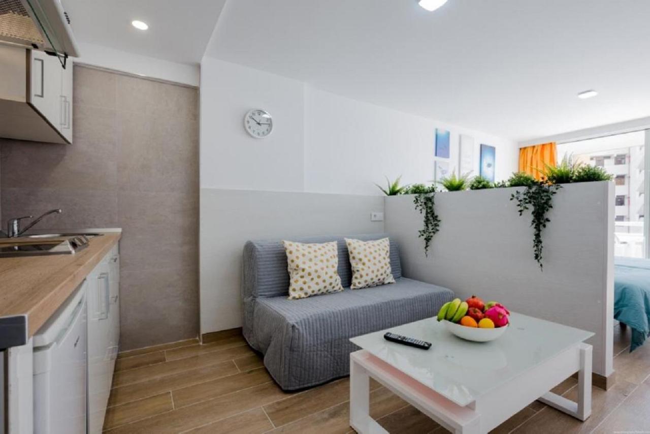 319 Modern Accommodation,Sea View, Wi Fi And Pool Playa de las Americas  Luaran gambar