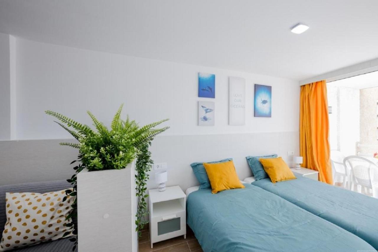 319 Modern Accommodation,Sea View, Wi Fi And Pool Playa de las Americas  Luaran gambar